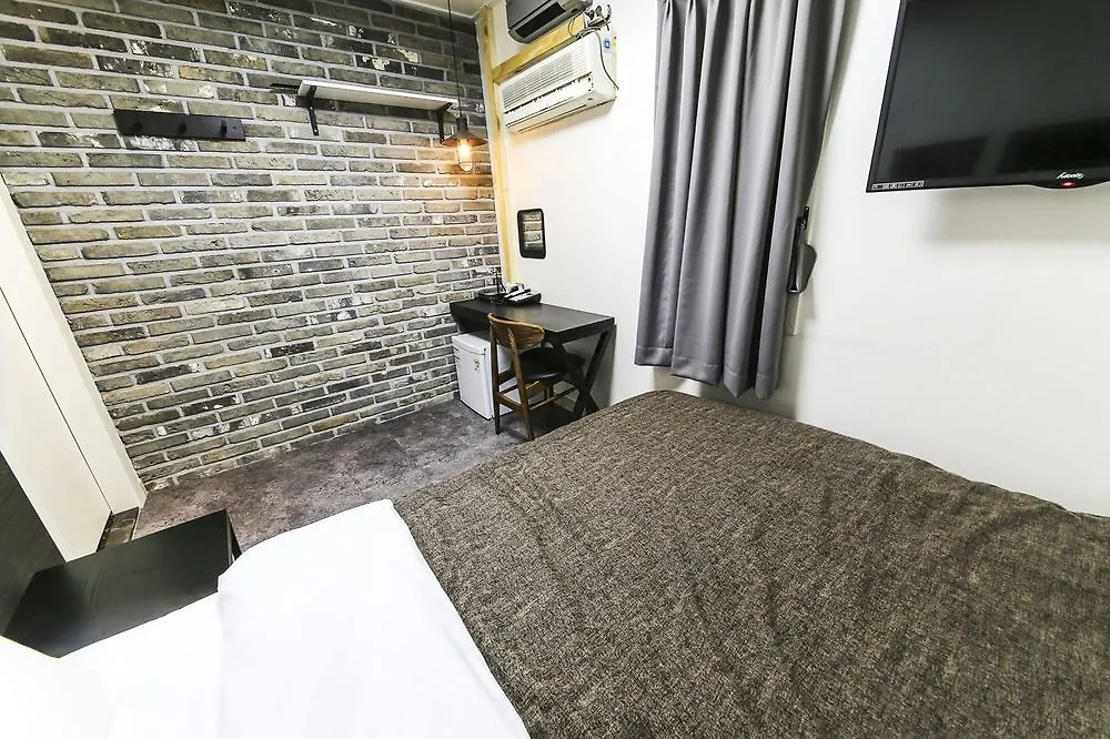 ***  Samsung Bed Station Hotel Seoul South Korea